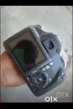 Cannon 1100 D