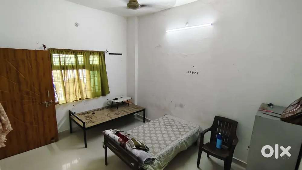 need boy roommate behind integral university