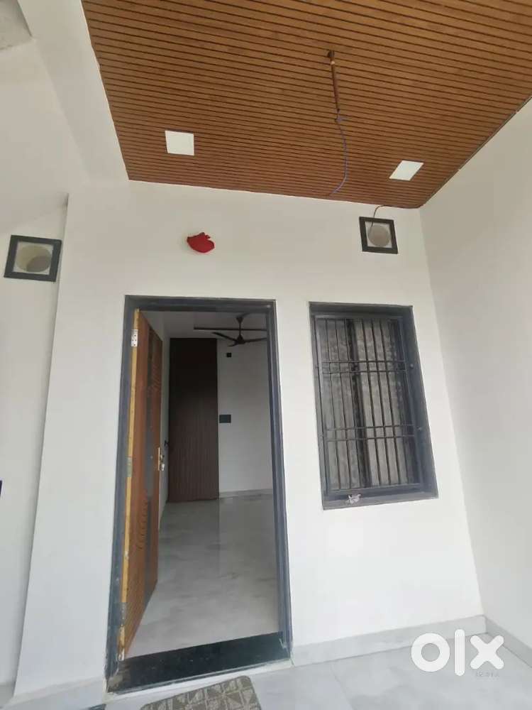 1bhk semi furnished house