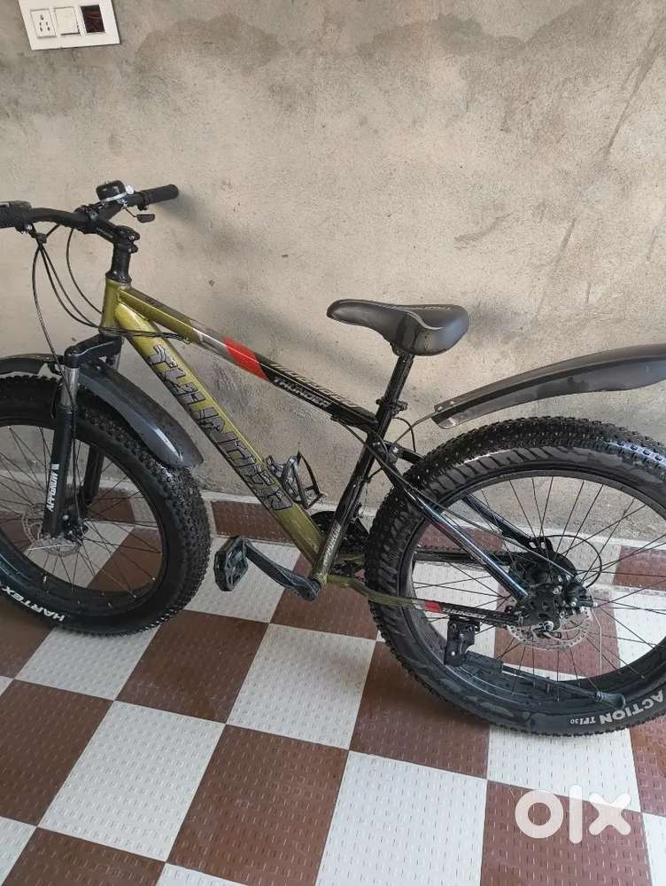 Dekho cycle ka naam to pata hai lekin friend kaun sa hai pata nahin