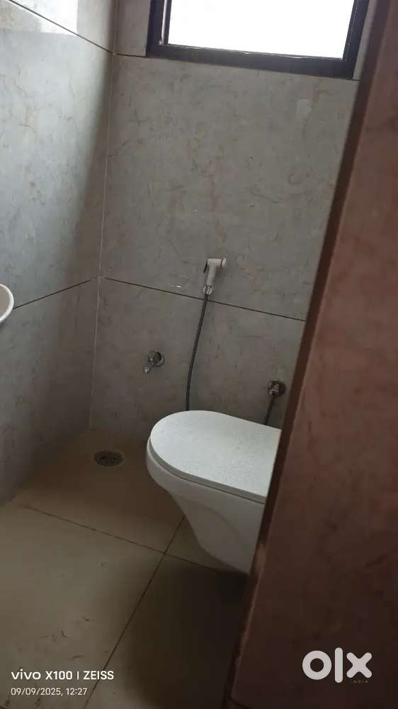1 BHK house available for rent on ground floor