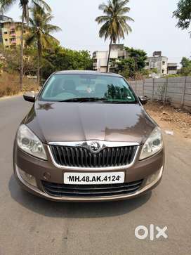 Skoda Rapid 1.5 TDI AT Style, 2016, Diesel