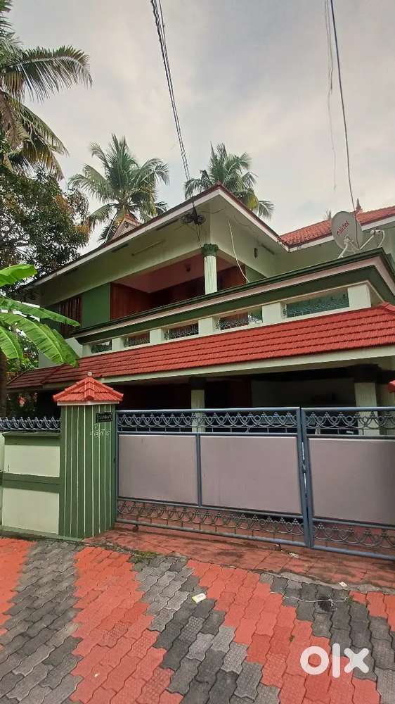 First floor  furnished.rent. 13000 pullannuvila near karyavattom