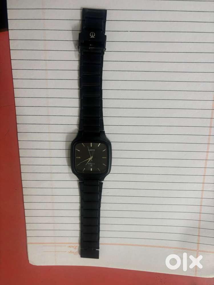 Premium titan watch