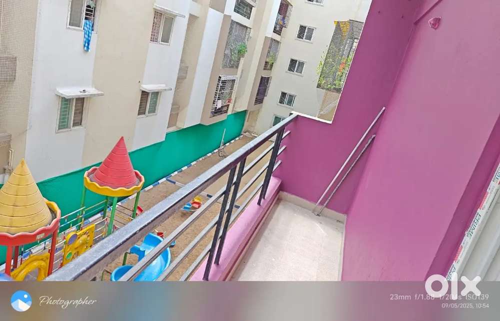 Gym
Indoor games
Banquet hall
Super market
shuttle court
Library
Yoga