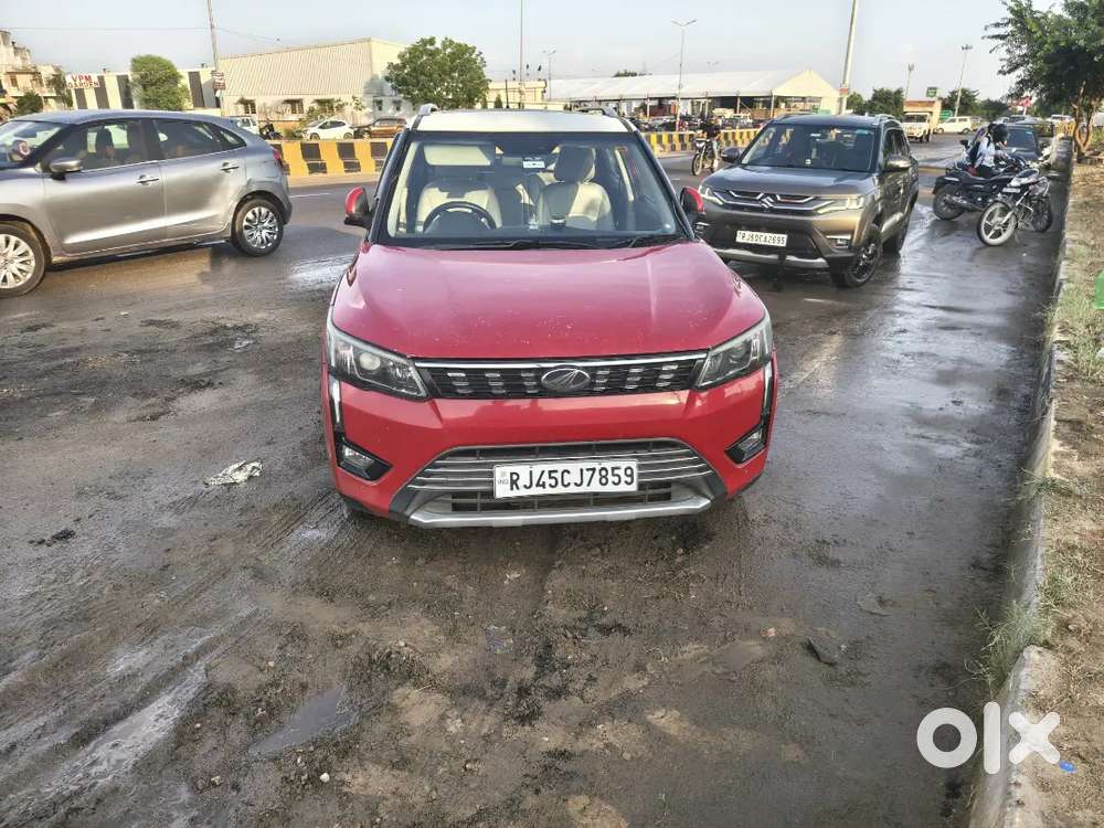 Mahindra XUV300 2019 Diesel 196000 Km Driven
