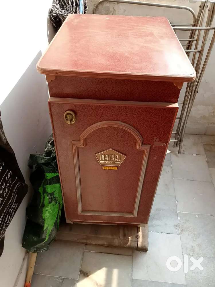 Natraj aata maker (chaaki) ghar ghanti