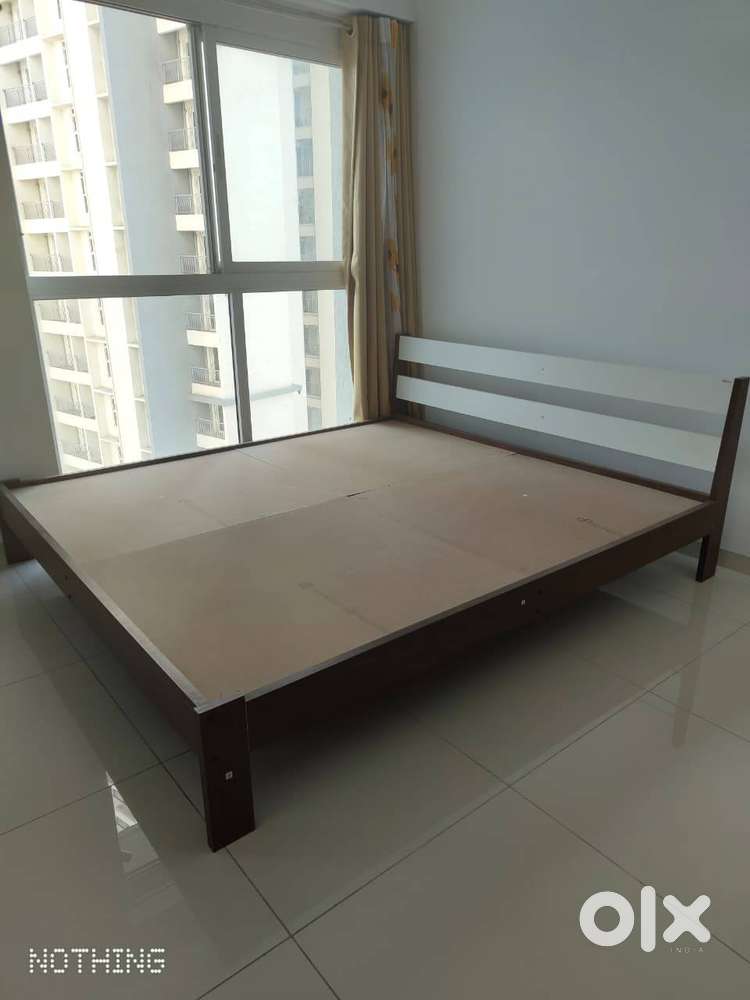 King Size Bed for sale in Thane West