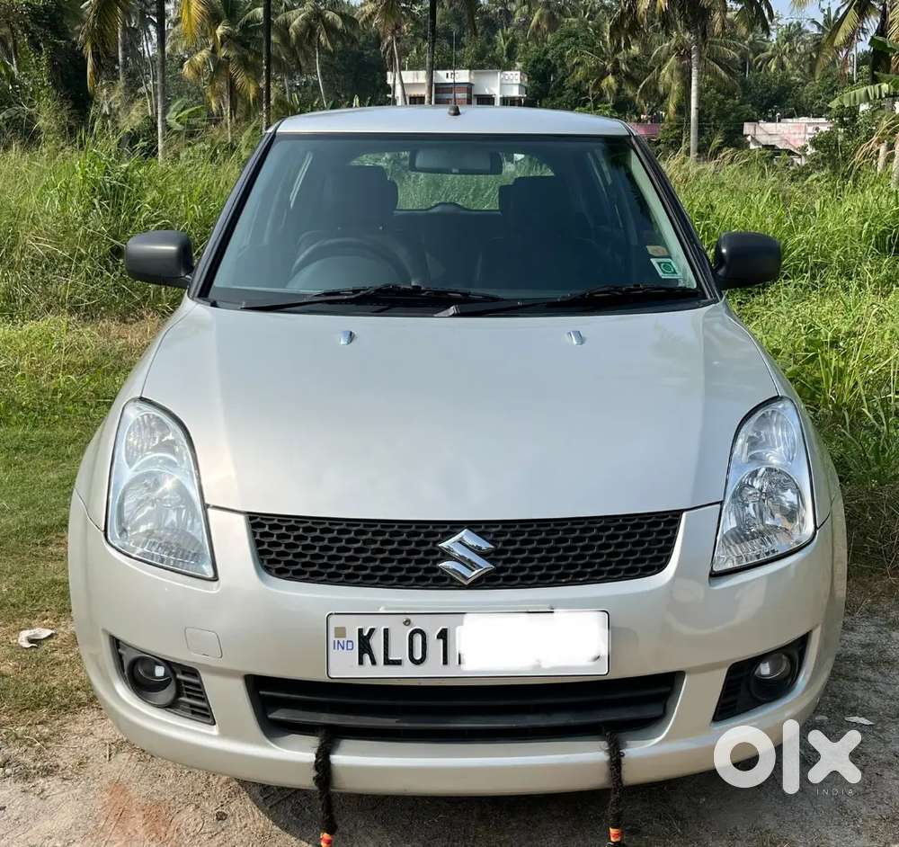 Maruti Suzuki Swift vxi