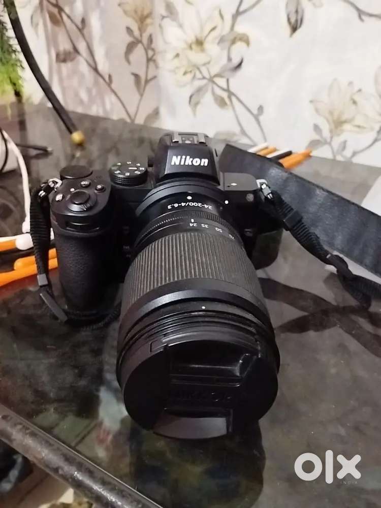 Nikon z5 camera
