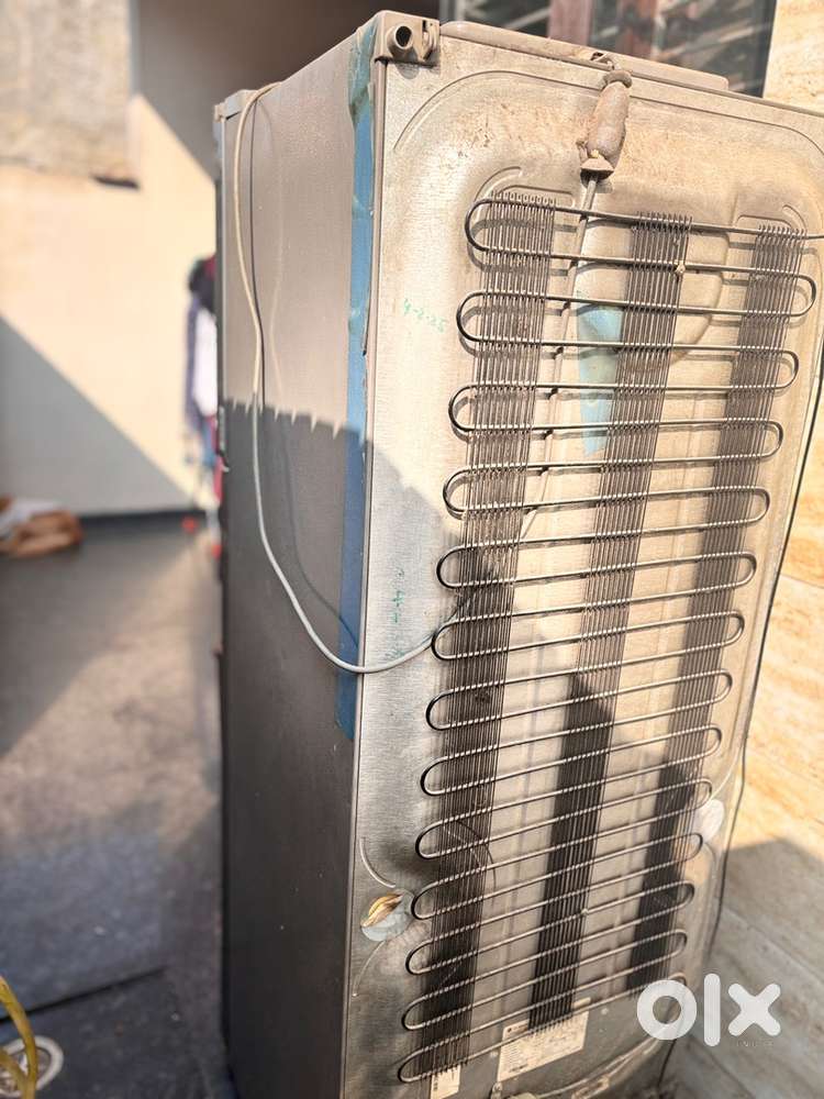 LG 330L 4-Star Double Door Refrigerator – Excellent Condition