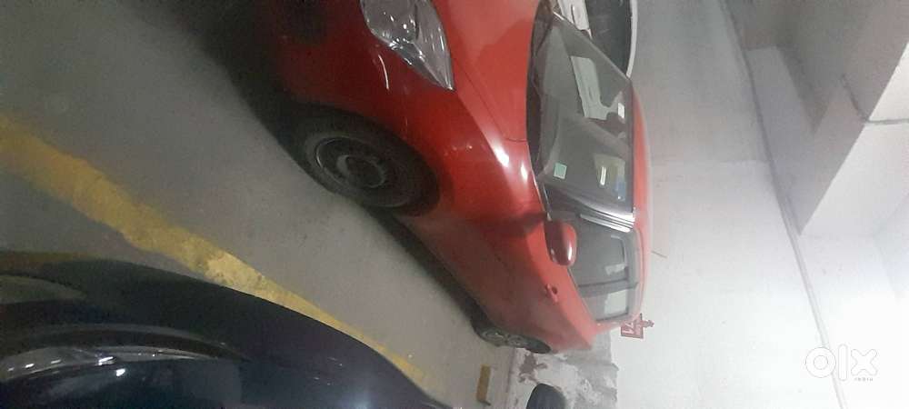 Newly condition 3 yrs old well maintained second top model (VXI)