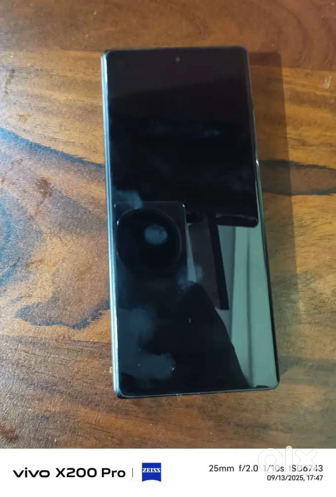 Vivo x fold 3 pro new condition no scratches