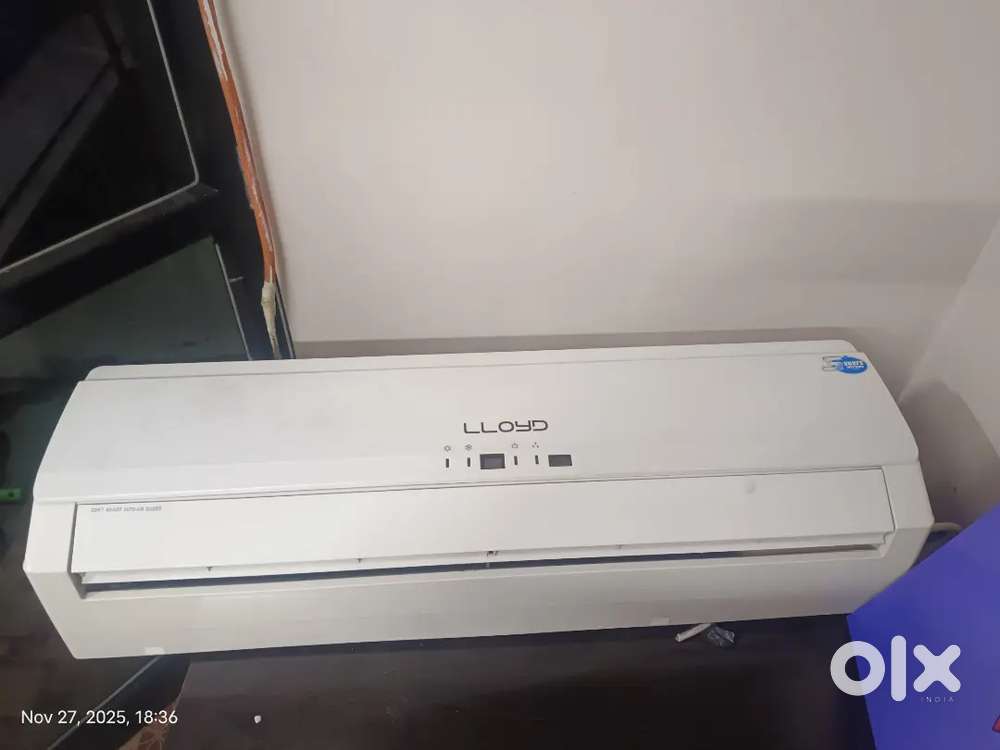 AC sell lloyd 1.5 ton new condition
