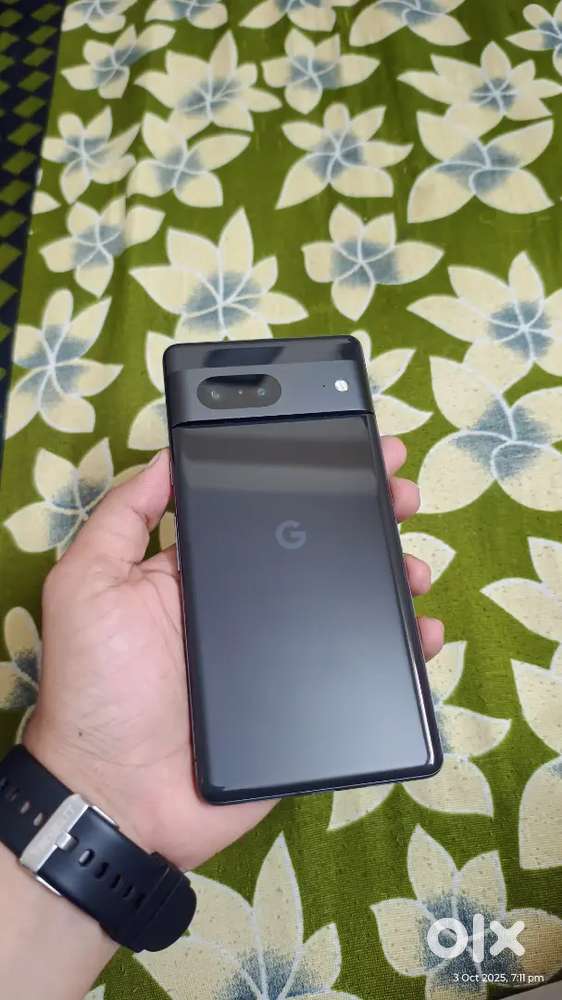 Google pixel 7 Scratchless Condition.