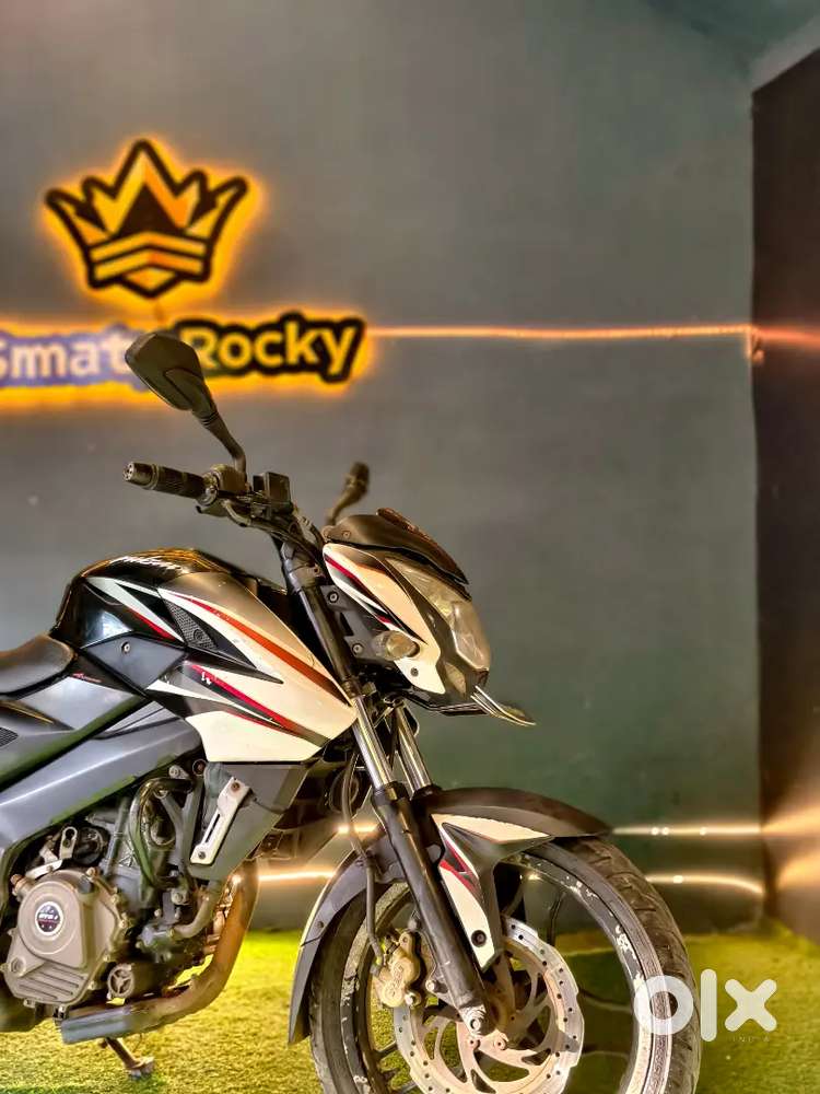 BAJAJ PULSAR BS3