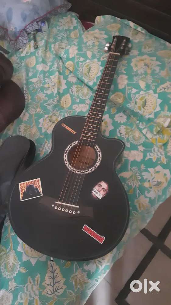 Guitar unused