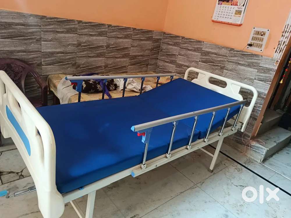 Hospital bed for sale