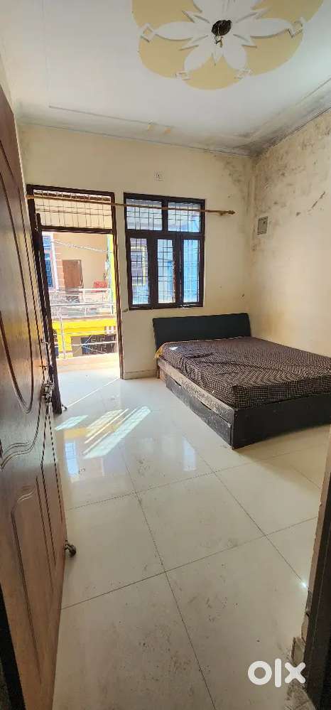 1 room set for rent 1 bathroom and kitchen