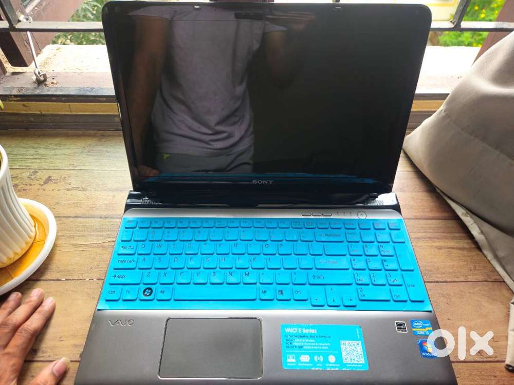 Sony Laptop – Mint i5 3rd Gen  8GB RAM  256GB SSD