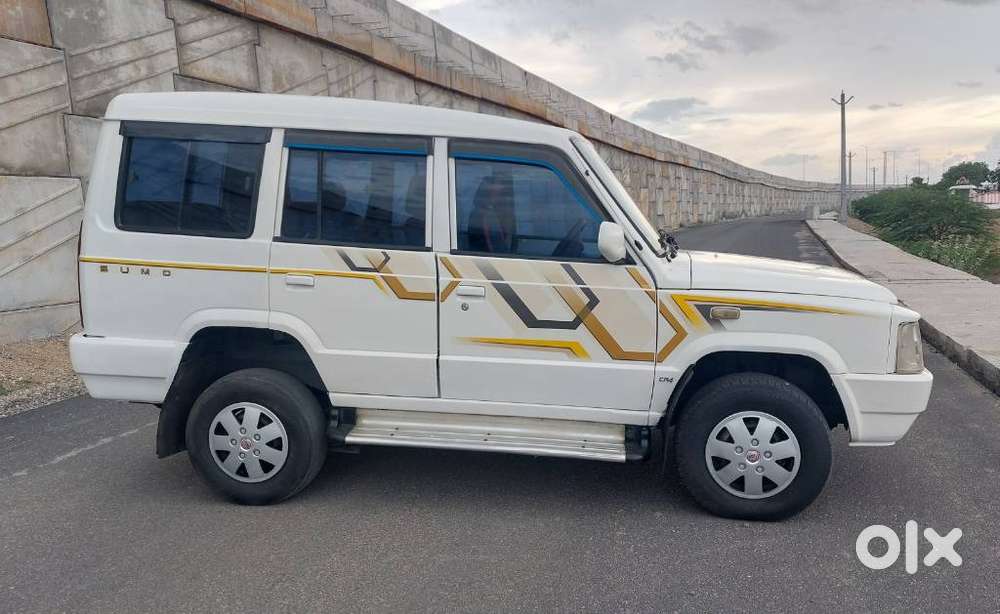 Tata Sumo Gold GX BS-IV, 2011, Diesel