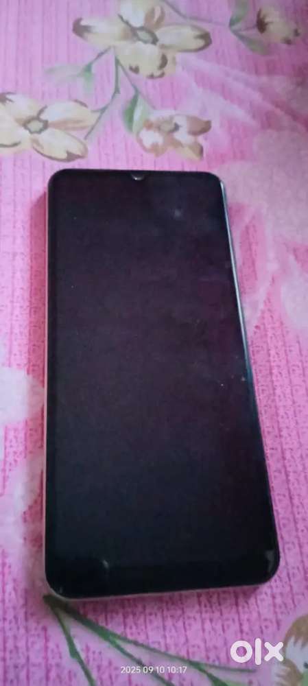Vivo y56 mobile phone