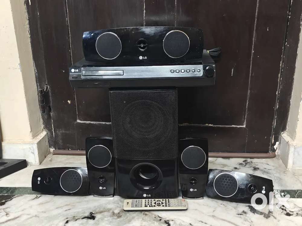 LG 5.1 home theatre music system 5 speaker amplifier USB aux