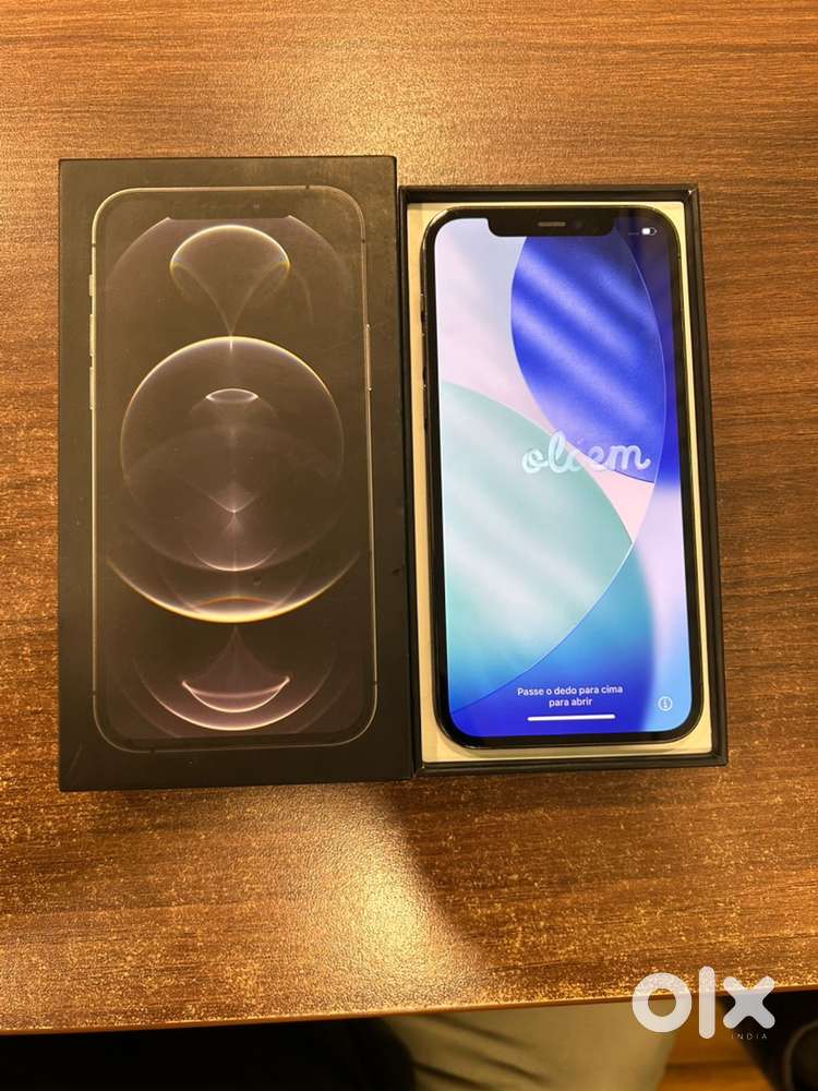 iPhone 12 Pro 128 in scratch-less condition.