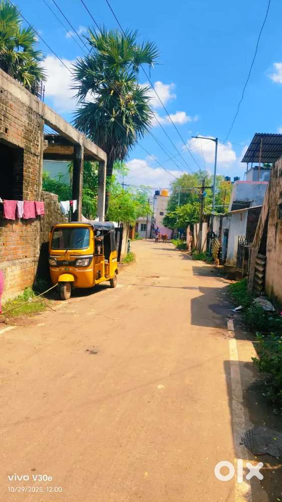 ORAGADAM LAND &BUILDING FOR SALE