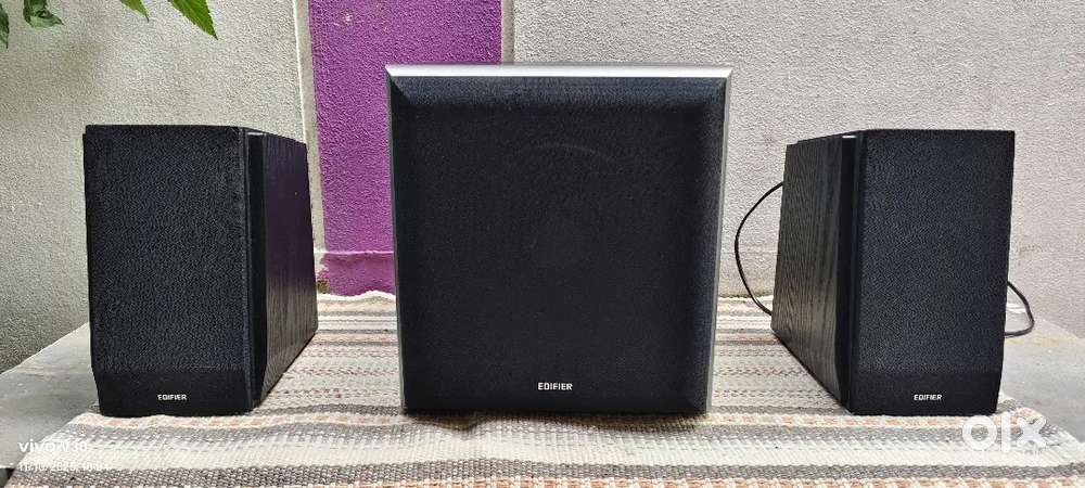 Edifire R1850DB + T5 Powered Subwoofer Set.