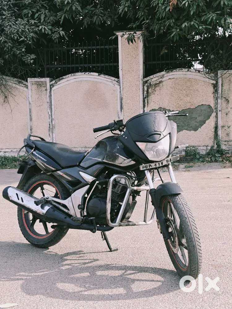 5 saal bhade hue. 2028 me expire hai! U.P 11 number hai