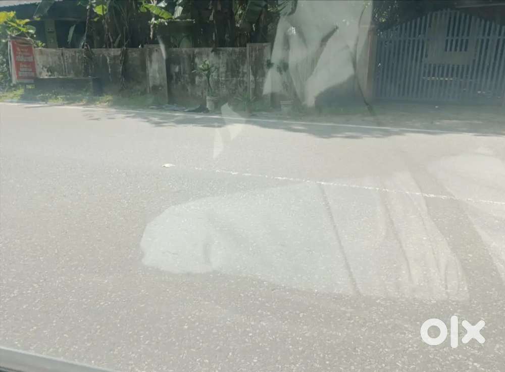 27.5-Cent Commercial Plot for Sale on Kaloor-Kadavanthara Road