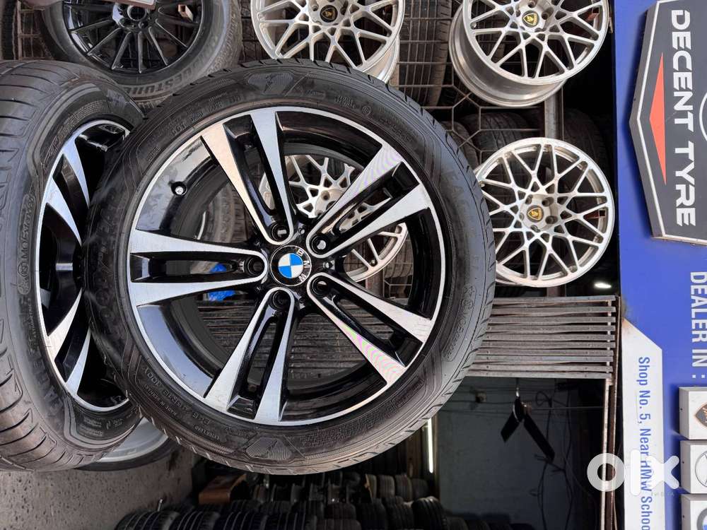 BMW ALLOYS & TYRES 18 INCH (GOOD CONDITION)