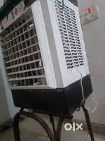 Cooler in new condition only 3 months old
