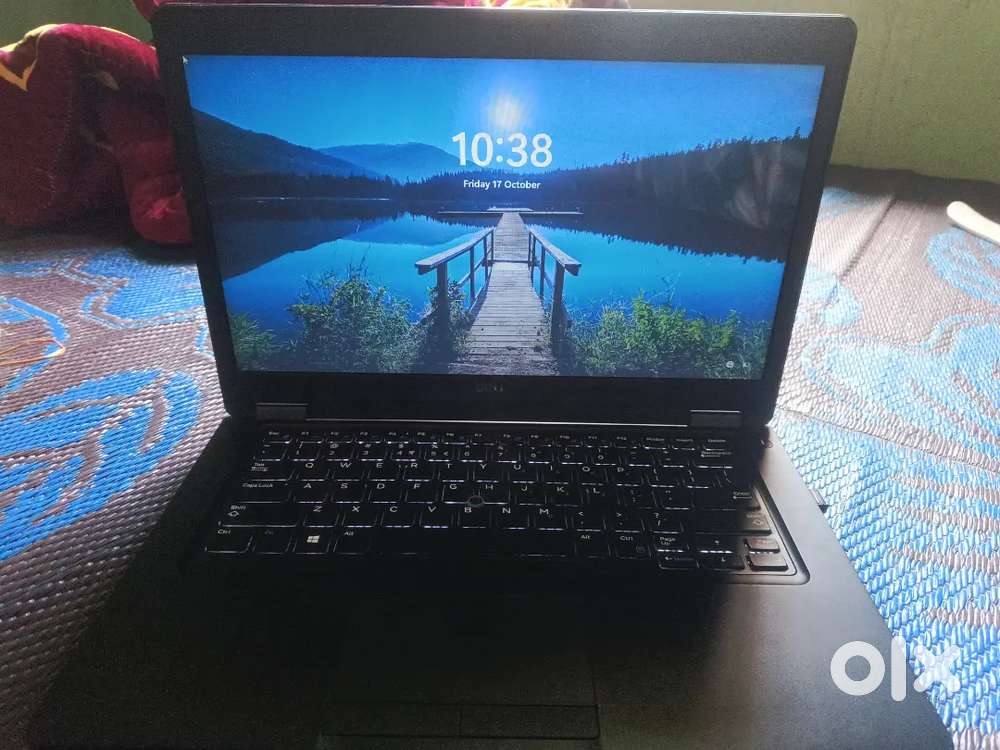 Dell Latitude 5490 Business 7th
Gen Laptop PC