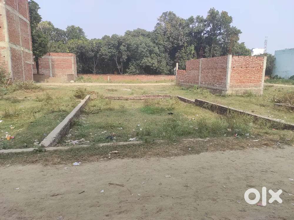 162 gaj plat in ambica avas phase 2