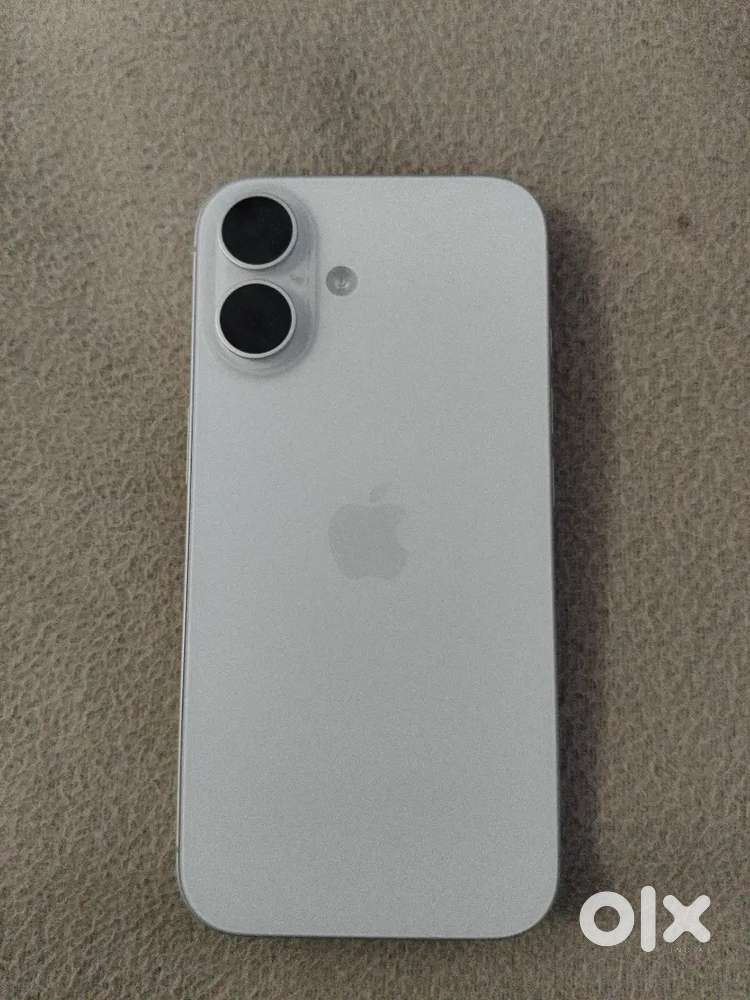iPhone 16 8/128