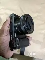 Sony ZVE10 Mirrorless camera