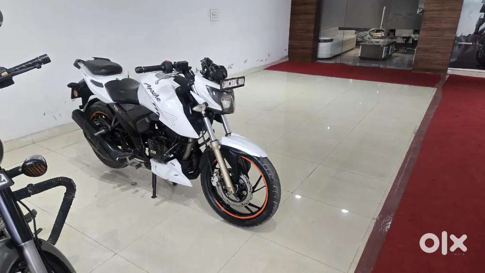 1st owner bike a one candition dabal disck brake 200 cc