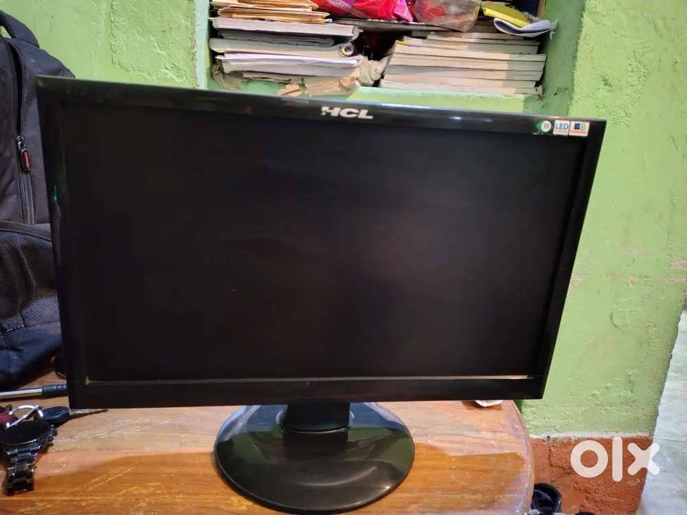 Monitor HCL and SAMSUNG