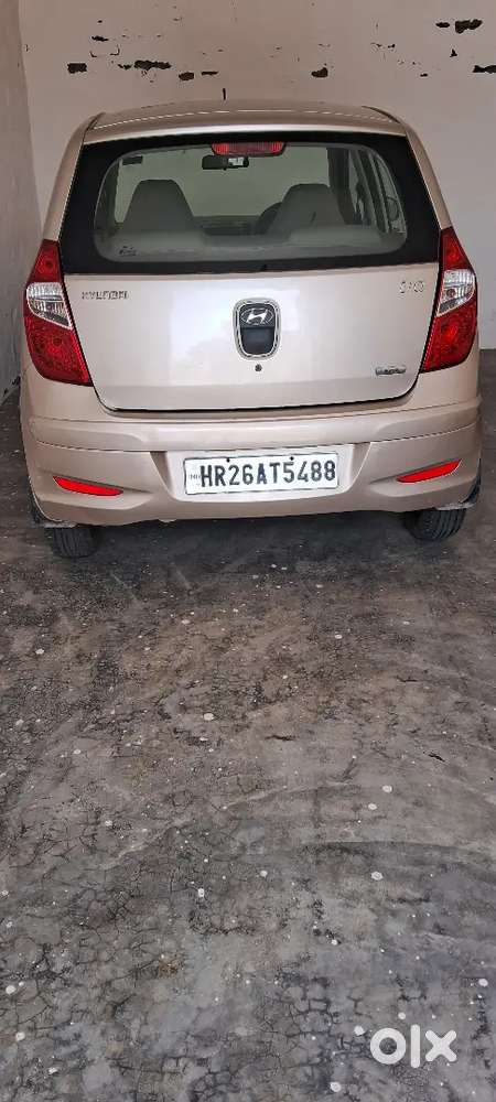Hyundai i10 2011 Petrol 75000 Km Driven
