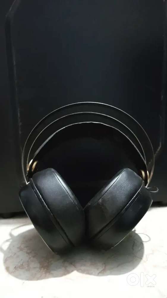Boult Airbass headphone