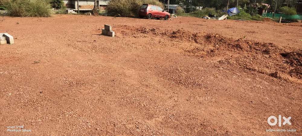 5,7,10,20 cent house plot for sale in vellimadukunnu calicut