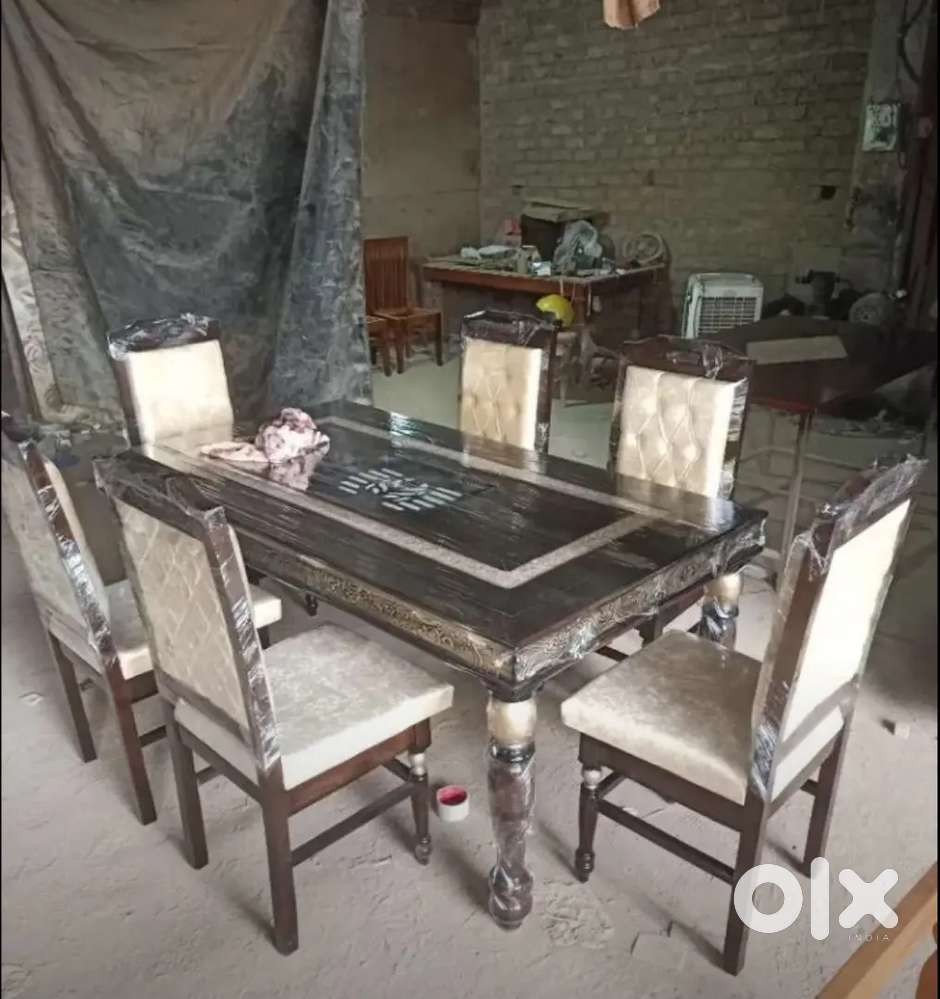 6 CHAIRS DINING TABLE AVAILABLE IN STARF FURNITURE