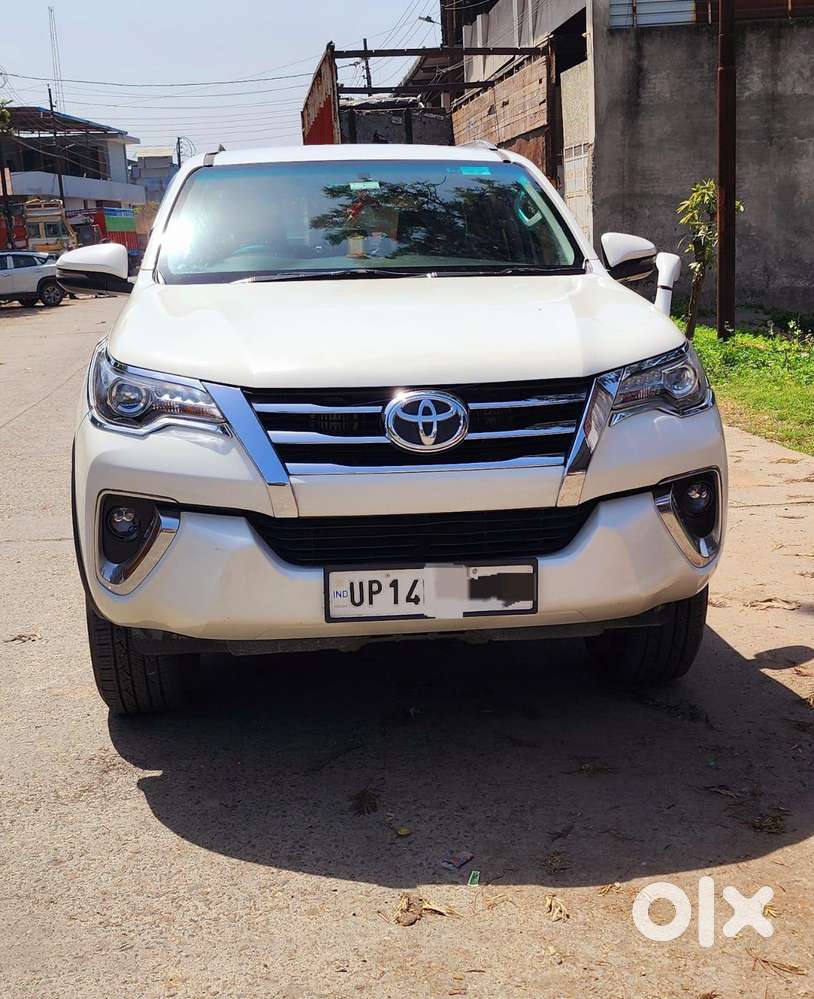 Toyota Fortuner 4X2 AT 2.8 Diesel, 2017, Diesel