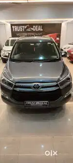 Toyota Innova Crysta 2.4 V 7 STR, 2016, Diesel
