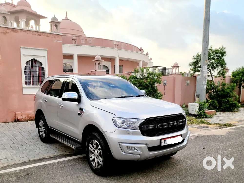 FORD ENDAVOUR 3.2 TITANIUM 4×4 AUTOMATIC