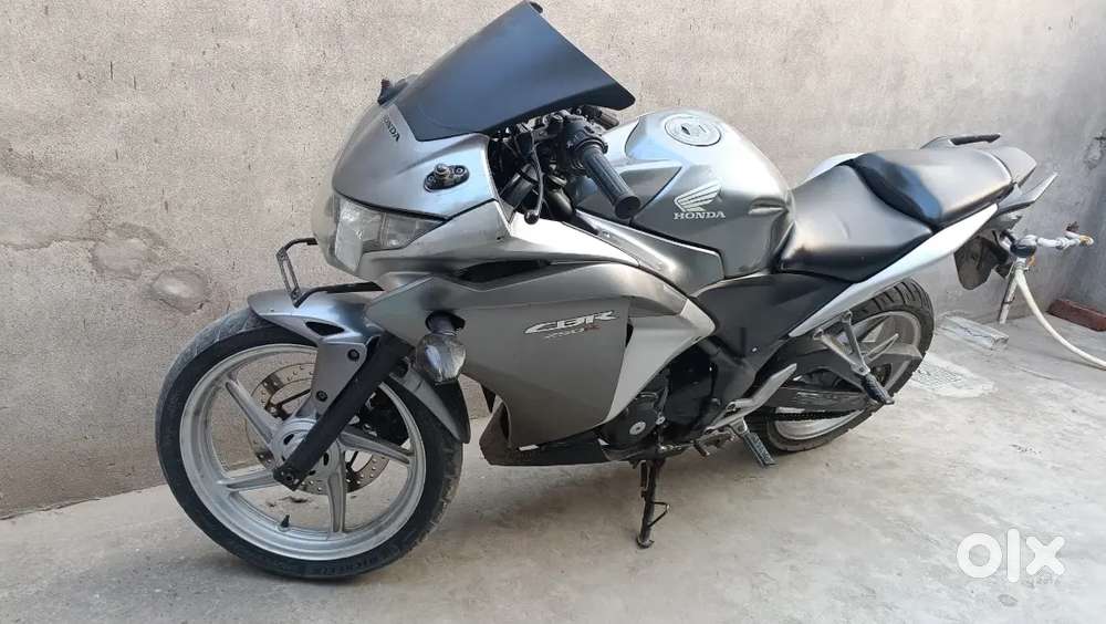 CBR 250r 90condition
