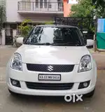 Maruti Suzuki Swift LXI Option, 2011, Petrol