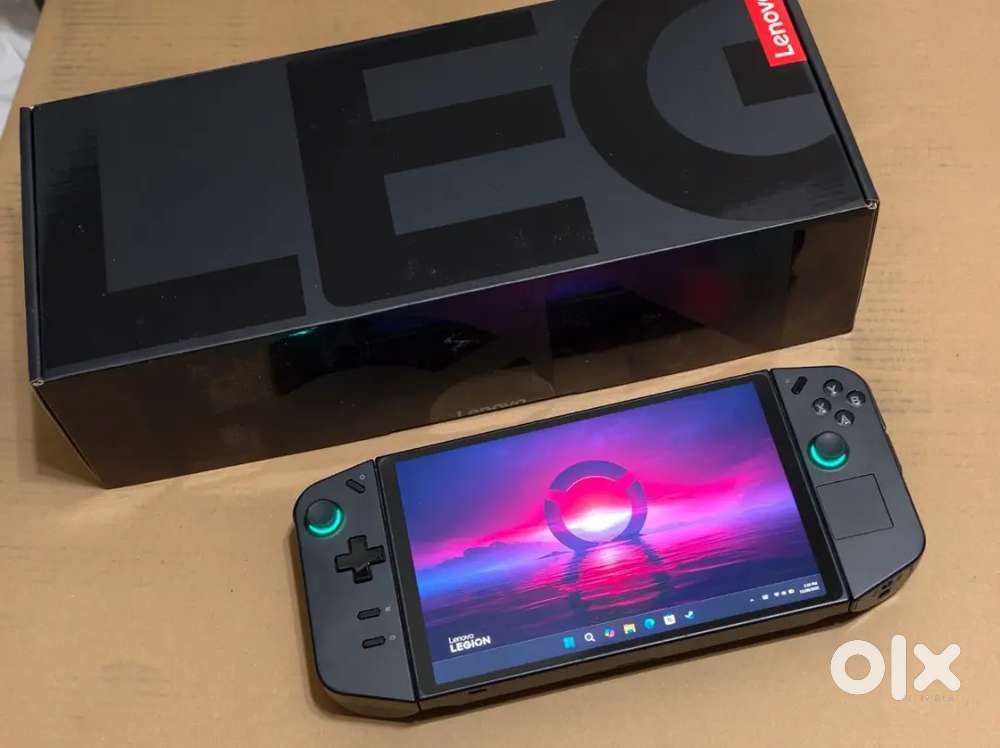 Lenovo Legion Go Console AMD Ryzen Z1 Extreme 16GB RAM 1TB